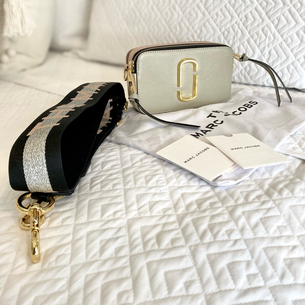 Marc Jacobs Snapshot Bag. Blush pink & grey with pink, black & silver strap